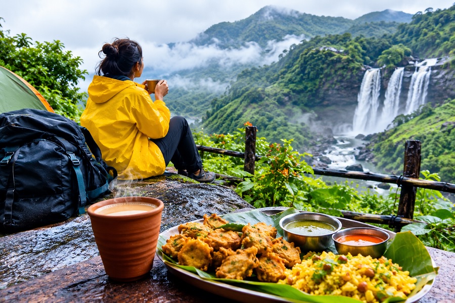 Monsoon Adventures in India: Food Trails, Nature Experiences and Scenic Rainy-Season Getaways